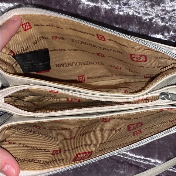 Small crossbody purse - Picture 2 of 2